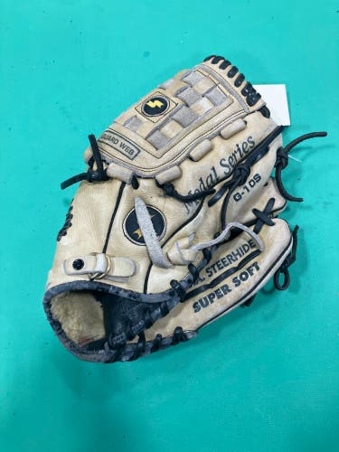 Brown SSK Medal Series RH Pitcher's Baseball Glove 12" (Used)