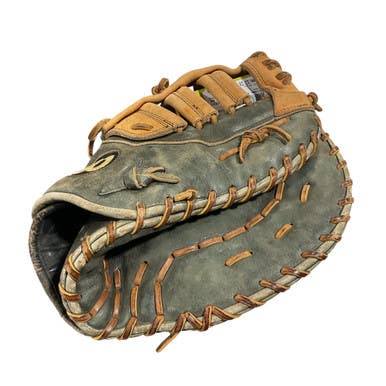 Used Wilson WILSON A2000 1ST BASE BB/SB First Base RH Throw Brown 13" 11834-S000044527