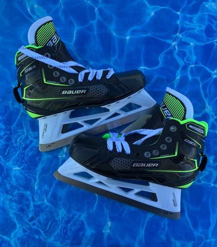 Senior Bauer GSX Hockey Goalie Skates Regular Width Size 6.5 (New)
