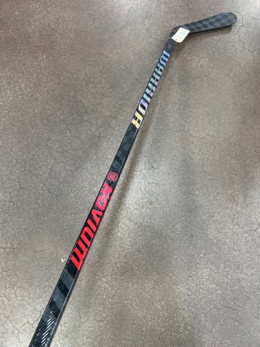 Senior Warrior Novium Pro Hockey Stick Right Handed W03 77 Flex (Used)