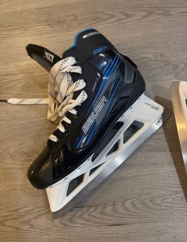 Bauer Blocker, Glove, Skates BUNDLE