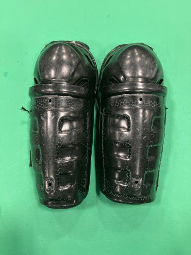 Youth Small CCM RBZ Shin Pads 8" (Used)