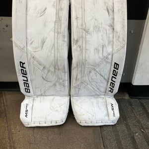 Intermediate Small Bauer Supreme M5 Pro Goalie Leg Pads (Used)