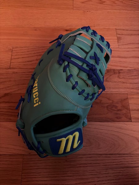 New Marucci Ascension RHT first base Baseball Glove. 12.75”