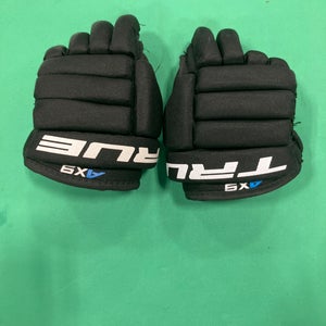 Black Youth True AX9 Gloves 9" (Used)