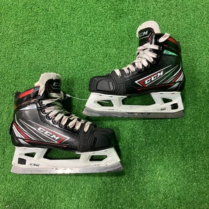 Junior CCM JetSpeed FT480 Hockey Goalie Skates Regular Width Size 3.0 (Used)