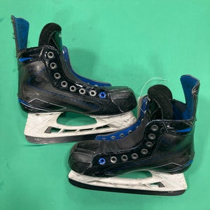 Intermediate Bauer Nexus Havok Hockey Skates Regular Width Size 4.5 (Used)