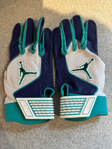 Air Jordan Fly Select Batting Gloves