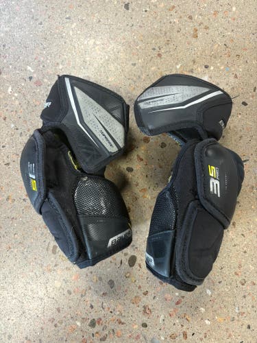 Junior Medium Bauer Supreme 3S Pro Elbow Pads (Used)