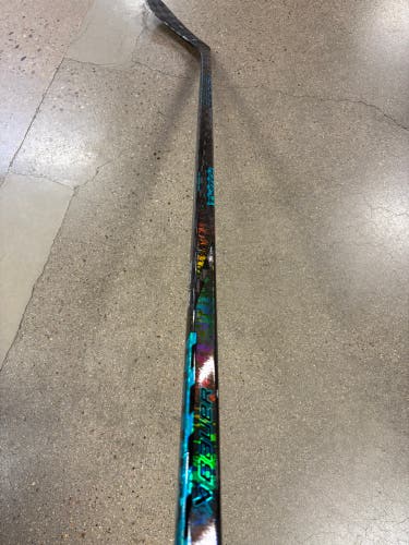 Senior Bauer Twitch Hockey Stick Left Hand P28 70 Flex (Used)