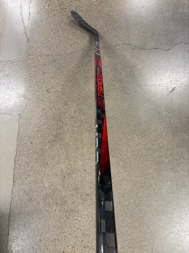 Senior CCM JetSpeed FT7 Pro Hockey Stick Left Hand P28 70 Flex (Used)