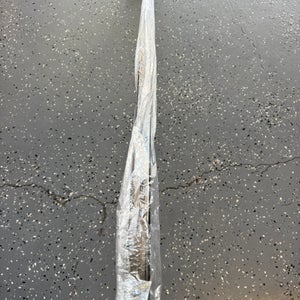 Senior Bauer Vapor Hyperlite 2 Left Hand Hockey Stick P28 87 Flex (Used)