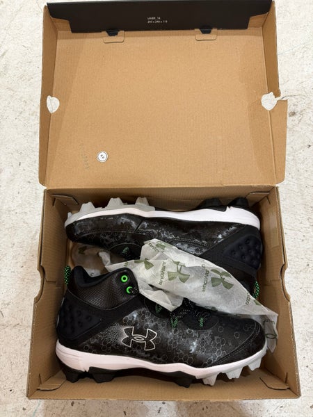 Men's Size 8.5 (W 9.5) Adult Under Armour Harper 8 Mid Height Molded Cleats Black (New In Box)