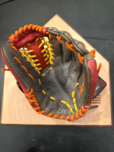 Rawlings Gamer XLE  RH Infield Baseball Glove 11.75" (Used)
