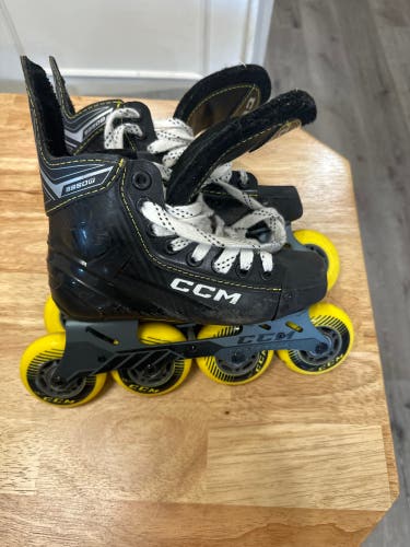 CCM Super Tacks 9350 Inline Skates Regular Width Size 1 (Used)