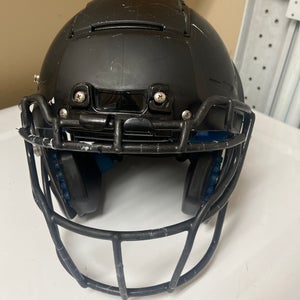 Youth Small Schutt F7 Helmet (Used)
