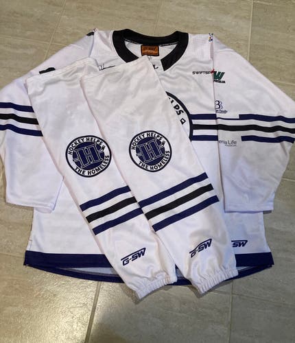 G-SW mens league hockey jersey & socks - XL