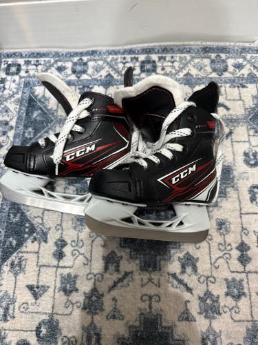 CCM JetSpeed FT440 Hockey Skates 9 (New)