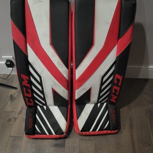 30" CCM Axis 1.9 Goalie Leg Pads (Used)