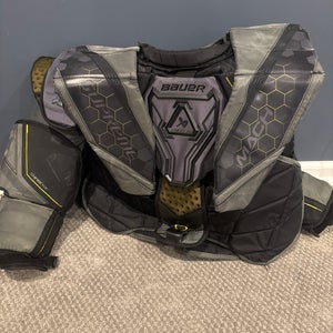 Small Bauer Mach Goalie Chest Protector (Used)