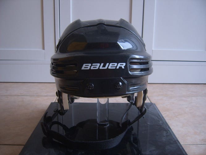 Excellent Condition Bauer BHH4500 Hockey Helmet sz Extra Large Black