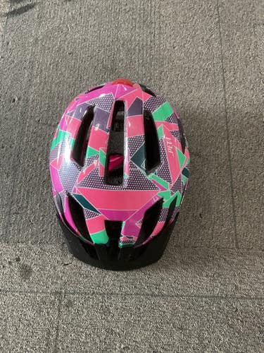 Used Specialized ADJUSTABLE YOUTH HELMET Bike Helmet Pink Fits all 11614-S000228447