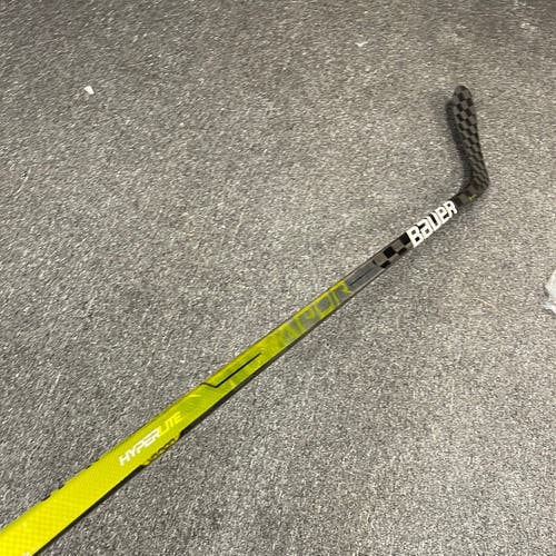 ADAM FANTILI NEW BAUER VAPOR HYPERLITE - P28 - 87 FLEX - LH - CUSTOM YELLOW CHROME - UNIVERSITY OF M
