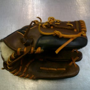 Used Easton FLAGSHIP FS-D45 BB/SB Glove RH Throw Brown 12" 11339-S000197729