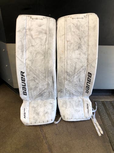 Intermediate Large Bauer Supreme M5 Pro Goalie Leg Pads (Used)