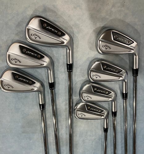 Callaway Apex Ai300 Iron Set Right Handed Stiff Flex Steel Shaft