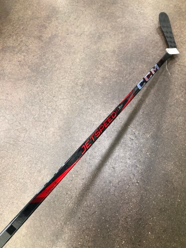 Junior CCM JetSpeed FT7 Pro Hockey Stick Left Hand P28 50 Flex (New)