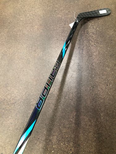 Junior Bauer Nexus Tracer Hockey Stick Right Handed P92 50 Flex (New)