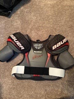 Small Junior Bauer Shoulder Pads (Used)