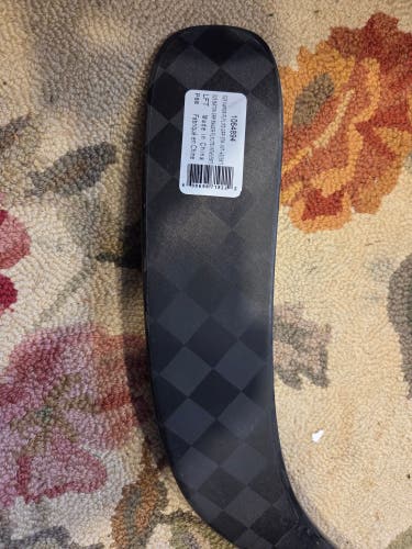 Bauer Vapor FlyLite Left Hand Hockey Stick P88 65 Flex (New)