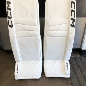 White 31" Intermediate CCM Extreme Flex E6.9 Goalie Leg Pads (New)