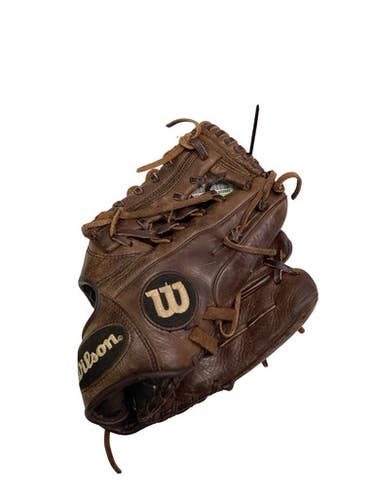 Used Wilson 11.75 BB/SB Glove RH Throw Brown 11 3/4" 11347-S000261795