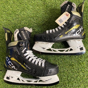 CCM AS-V Pro Hockey Skates | Senior 8.5 (Tapered)