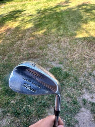 Titleist Vokey 25208 Wedge  52 Loft  8 Bounce  35.5  Lamkin Cord Grip