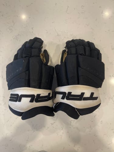 True Catalyst Pro Custom Gloves 13" Pro Stock (Used)
