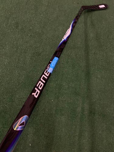 2-Pack Senior Bauer Vapor FlyLite Hockey Stick Right Handed P92 70 Flex (New)