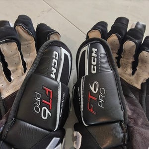 CCM JetSpeed FT6 Pro Gloves 15" (New)