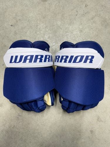 13” Warrior Covert Pro Toronto Maple Leafs Gloves Pro Stock NHL (New)