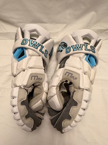 Maverik Max Lacrosse Gloves 13" (Used)