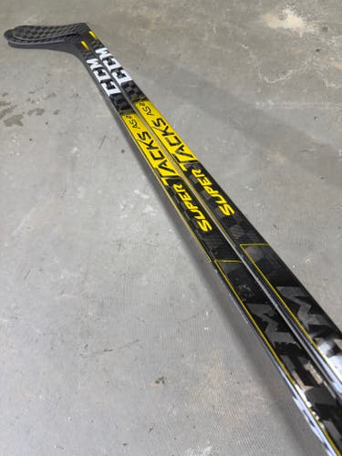 2 PACK CCM Super Tacks AS2 PRO Pro Stock Hockey Stick 85 Flex Grip P28 Left 7139