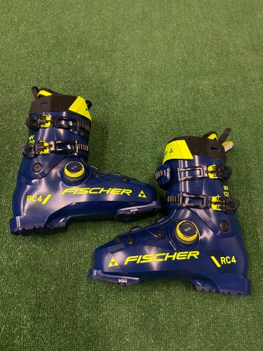 Mondo 30.5 Men's Fischer RC4 120 MV BOA VAC GW Ski Boots Stiff Flex (New)