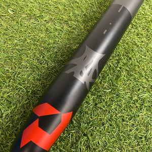 Black 2023 DeMarini Nihilist Composite Bat (-8) Composite 26 oz 34" (Used)