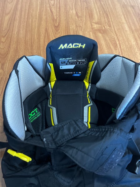 Bauer Supreme MACH Hockey Pants – Senior Medium – Excellent Condition