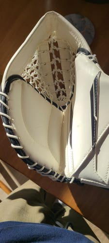 CCM Axis 2.5 Full Right (Used)