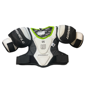 Used WinnWell Q5 Junior Shoulder Pads SM 11706-S000370069