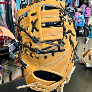 DISPLAY MODEL | Easton Color Splash Pro-Collection 13" 1B Fastpitch Softball Mitt | FAST SHIP